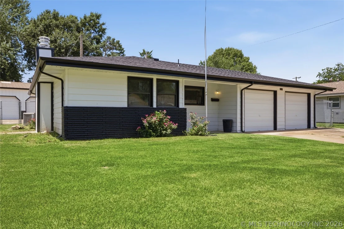 Photo of 501 Warwick Drive