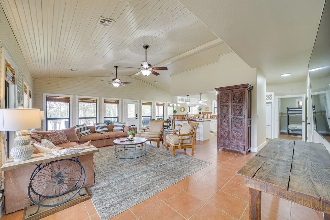 Photo of 1656 McNally Road