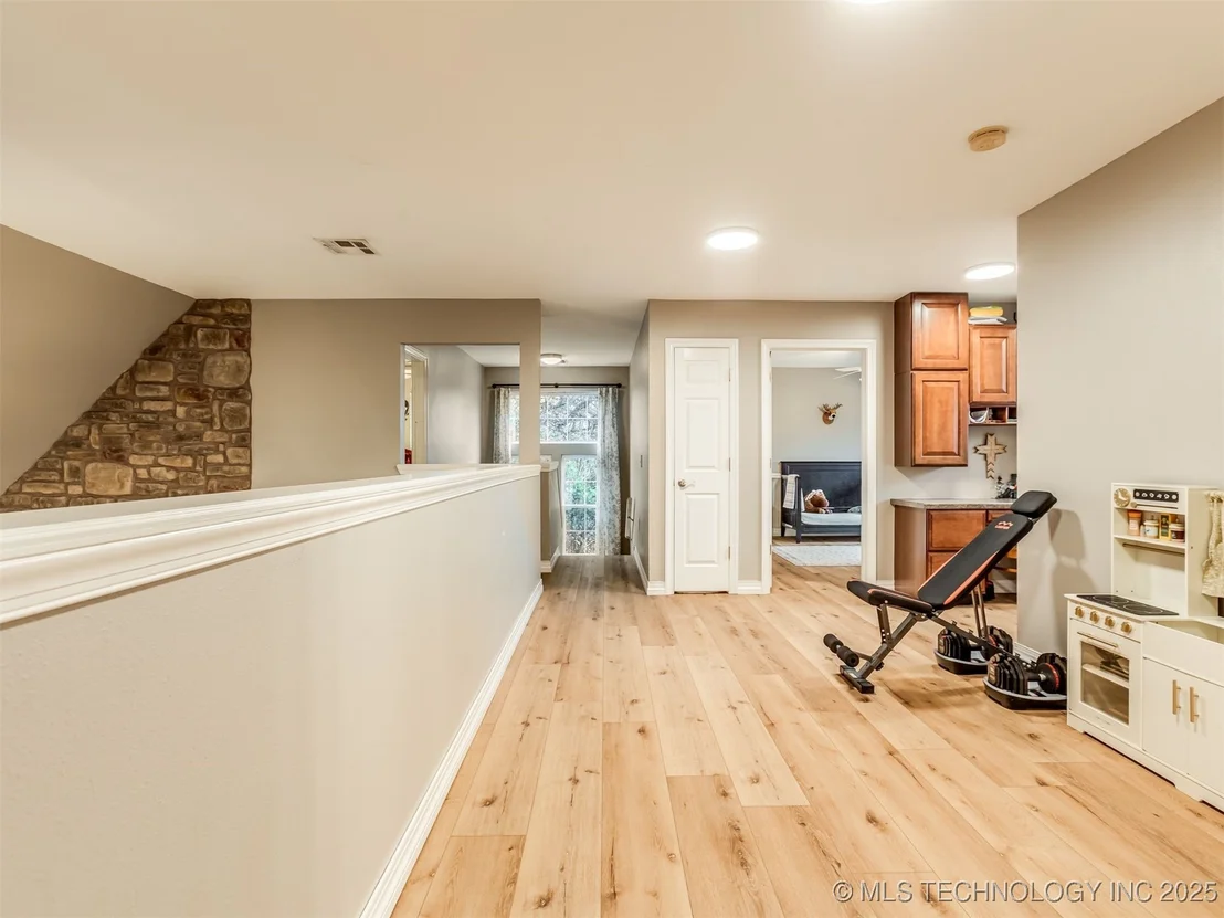 Photo of 2485 Avalon Drive