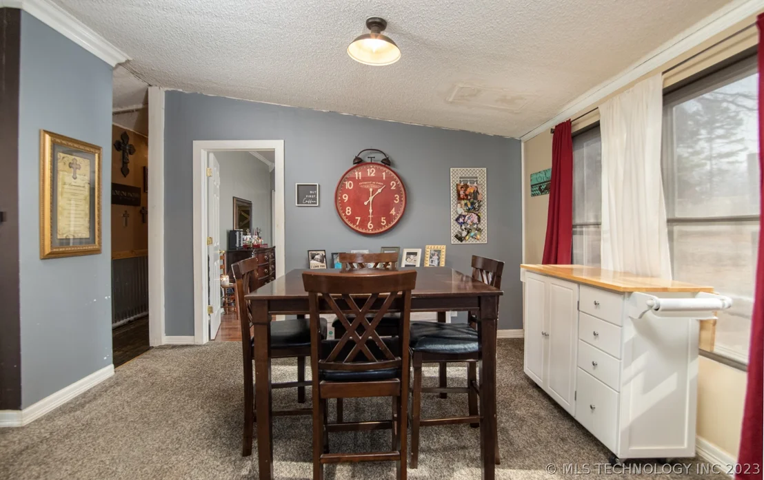 Photo of 219 Mistletoe Lane
