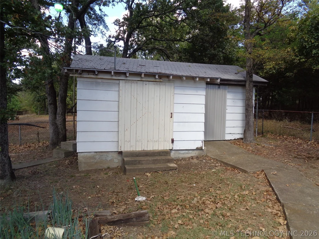 Photo of 211 Oak Avenue