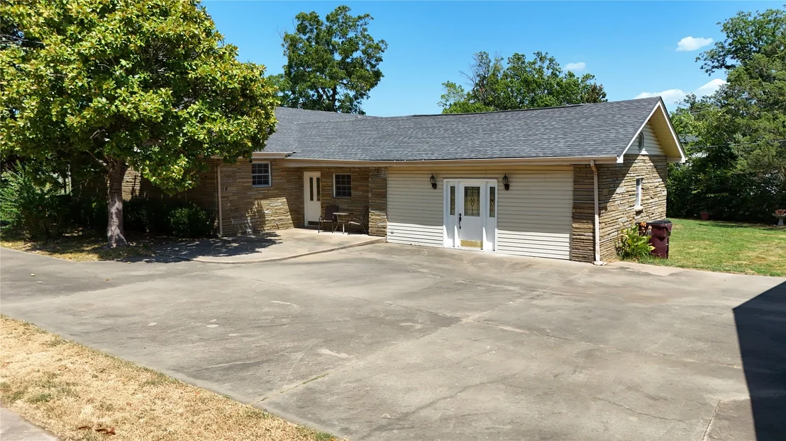 Photo of 509 Sunset Strip