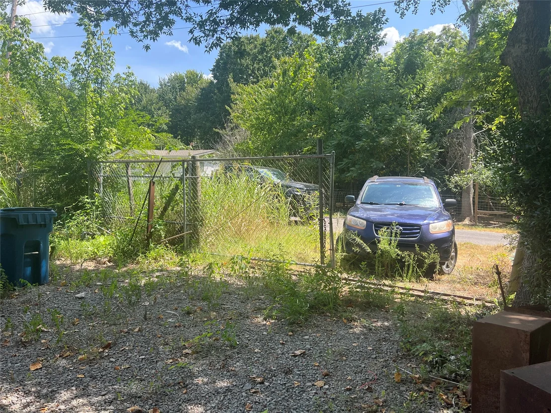 Photo of 494 Red Feather Road