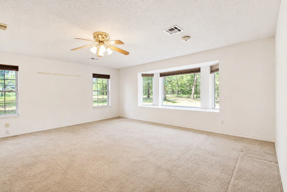 Photo of 3260 Howard Road