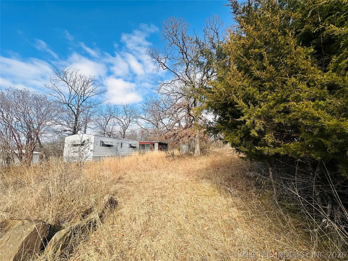 Photo of 964 Comanche Drive