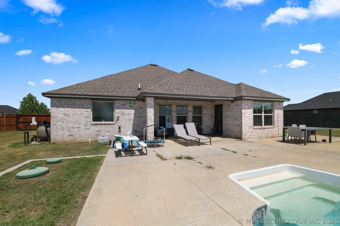 Photo of 571 Lake Meadow Loop