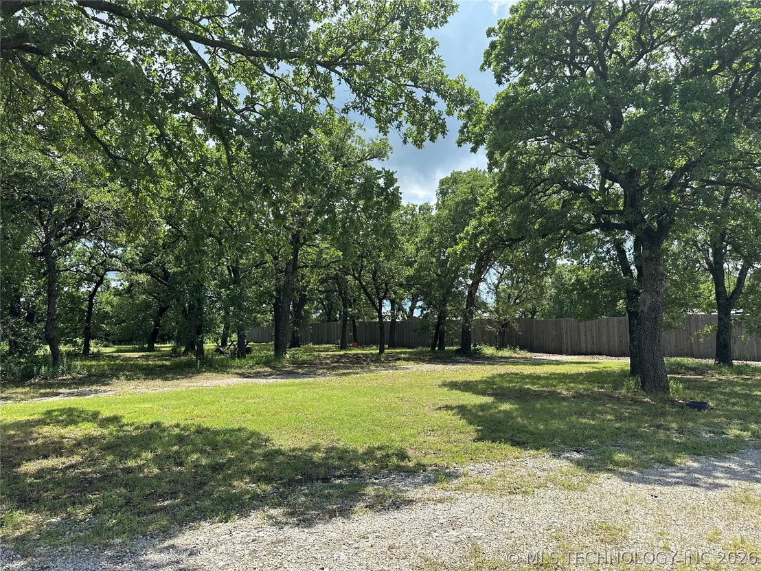 Photo of 4509 Midway