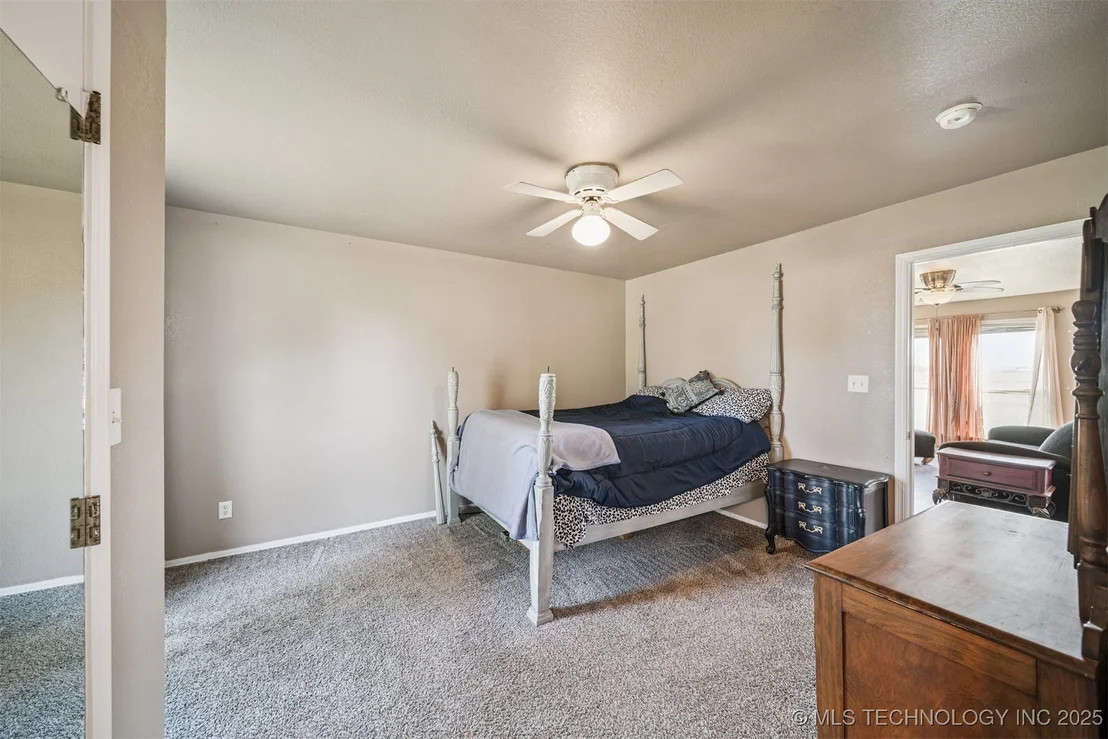 Photo of 109159 S 4210 Road
