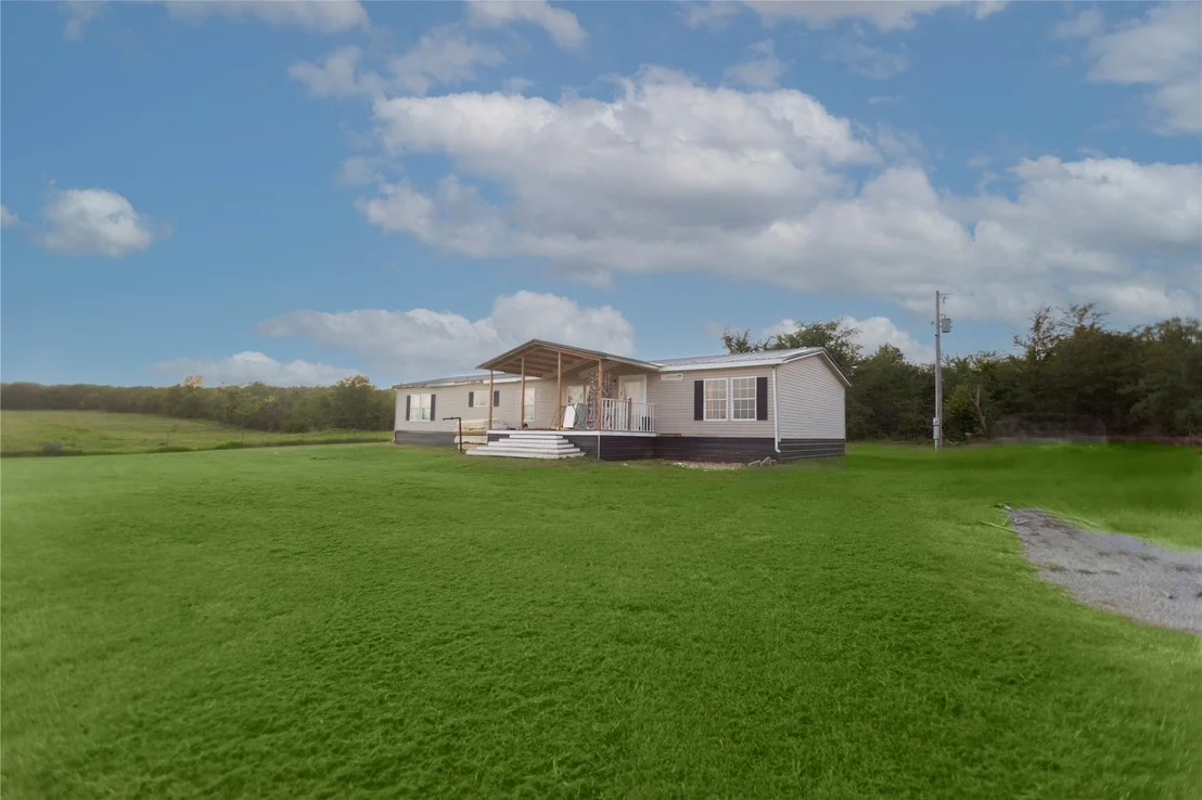 Photo of 548 Ti Valley Road