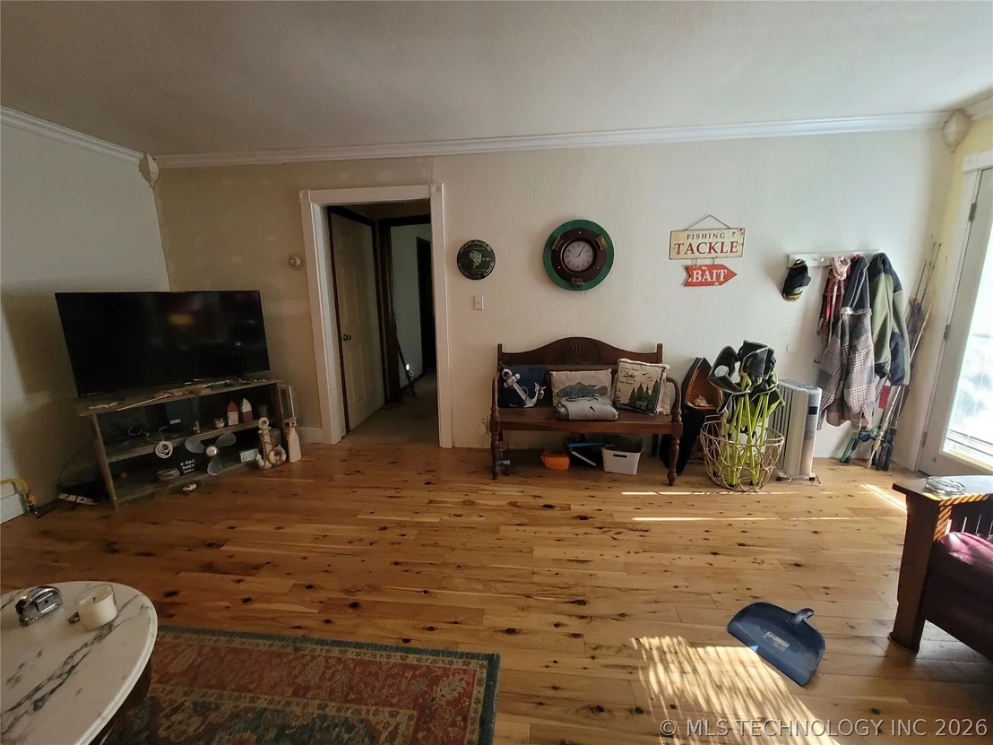 Photo of 416036 La Vista Drive