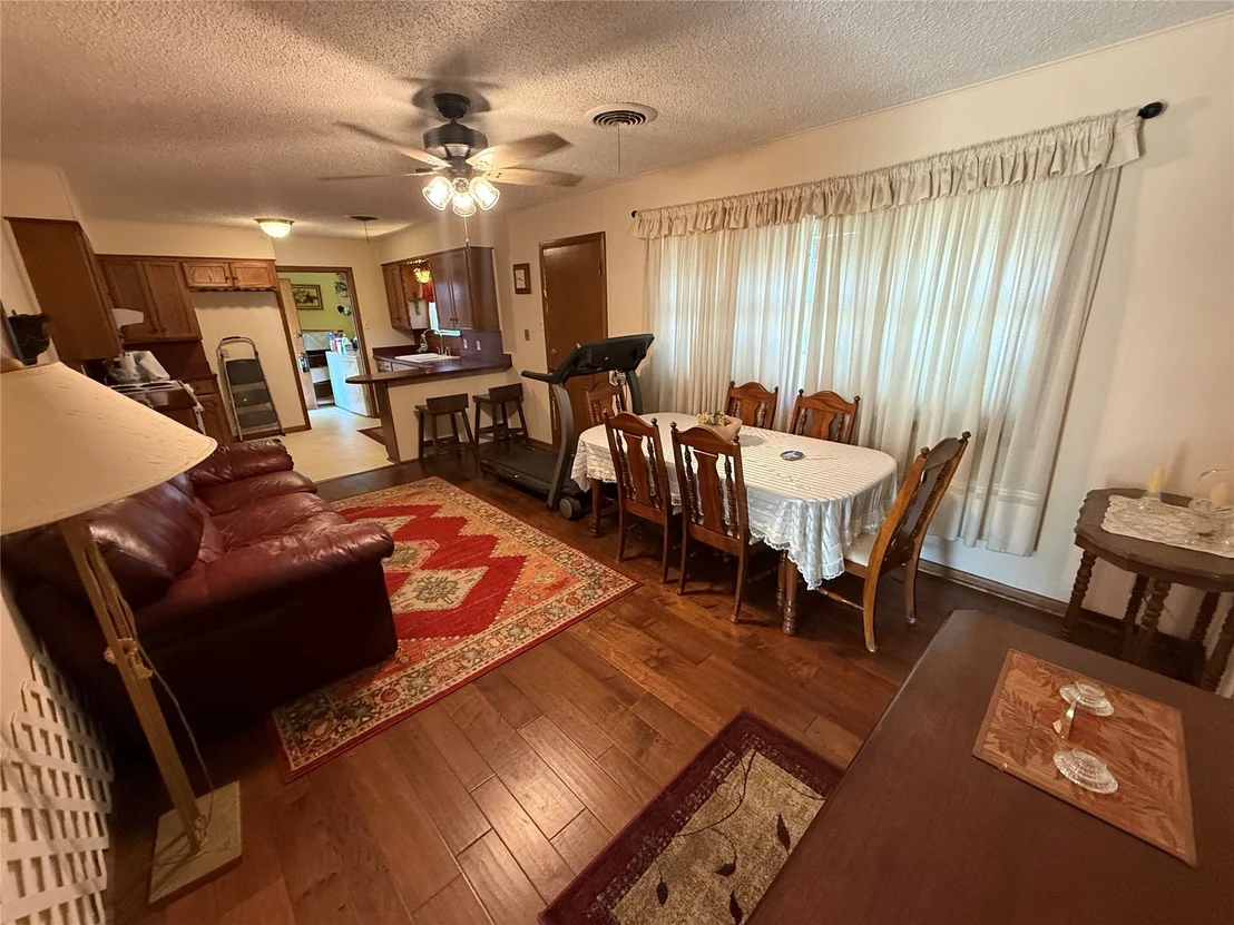 Photo of 9185 Brock Road