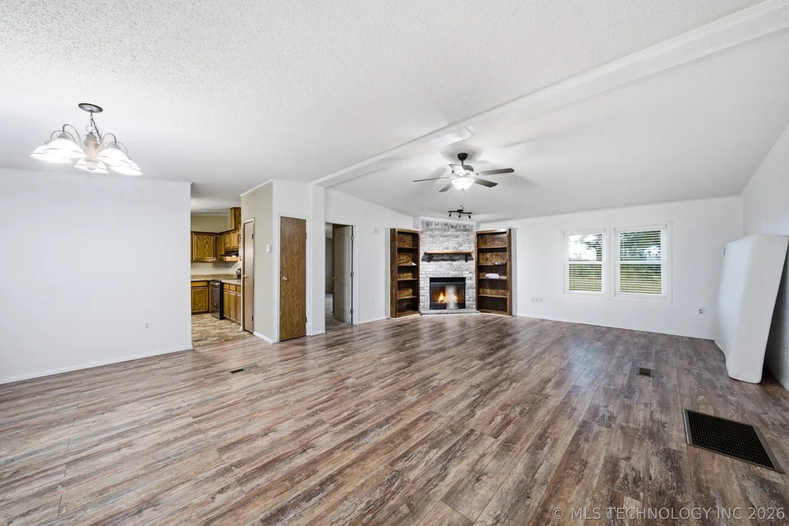 Photo of 29982 Dustin Road