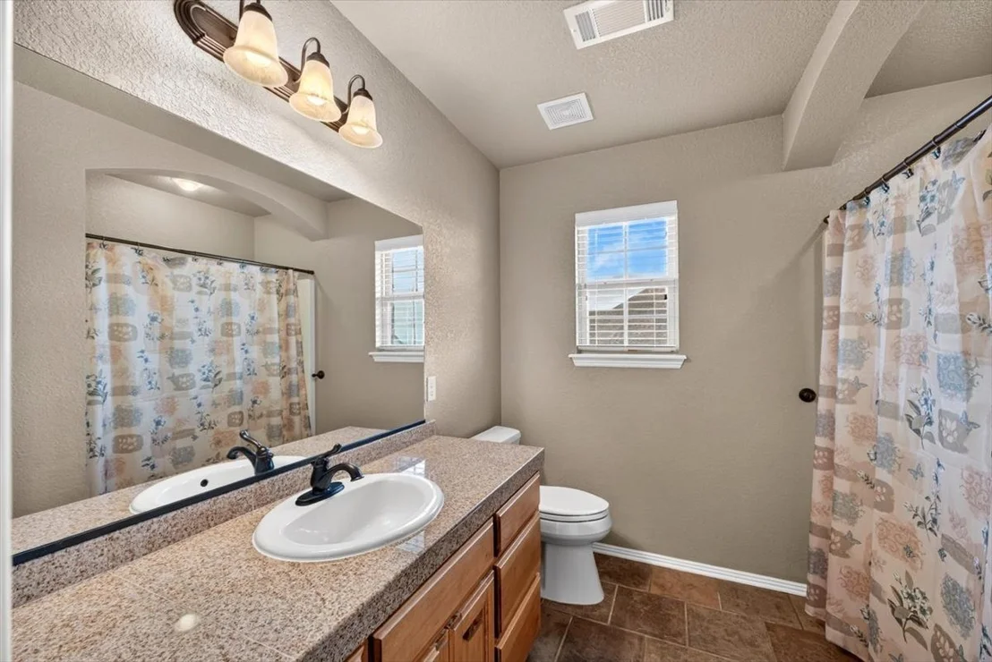 Photo of 23570 Wolf Valley Road