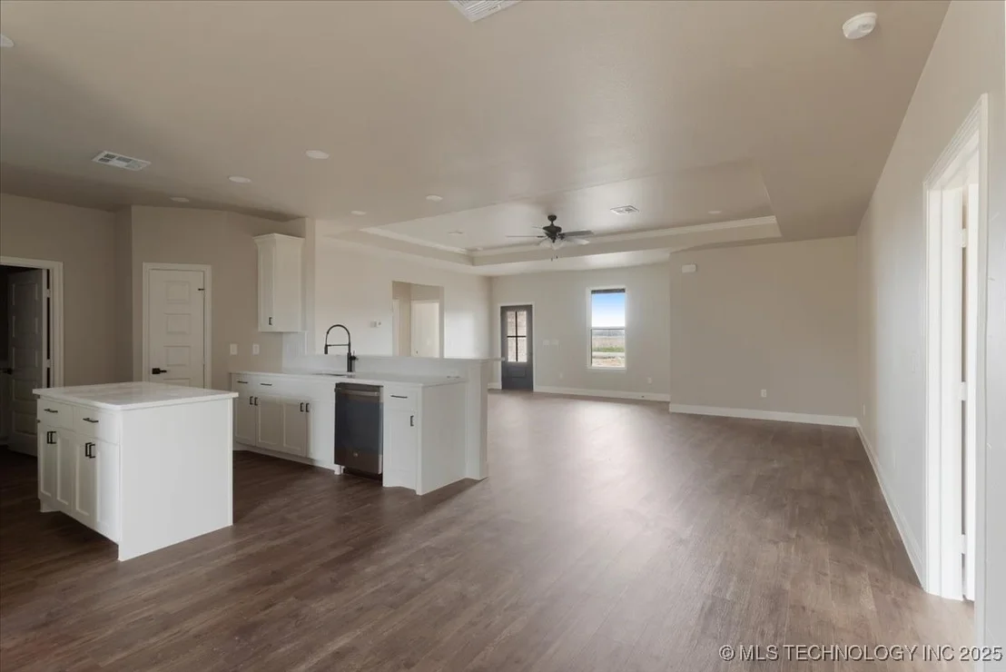 Photo of 300 Sunset Way
