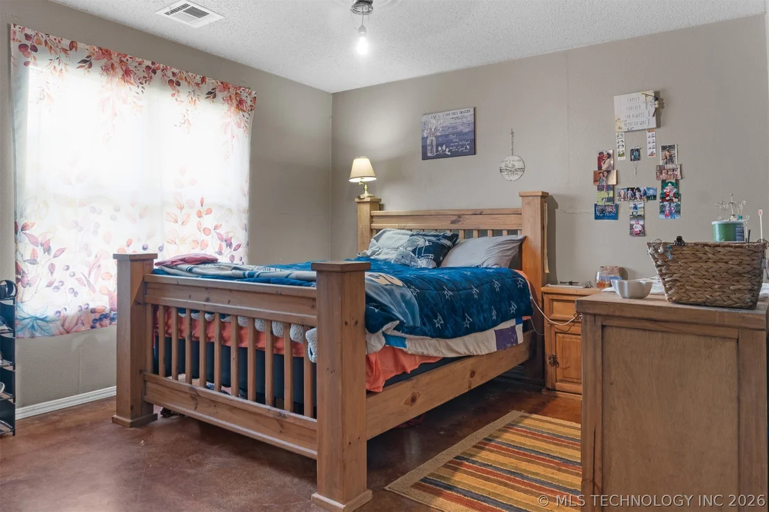 Photo of 32 Quail Drive