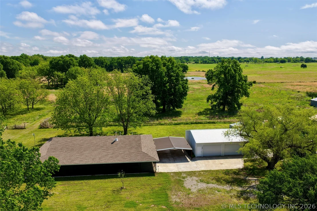 Photo of 424398 Texanna Road