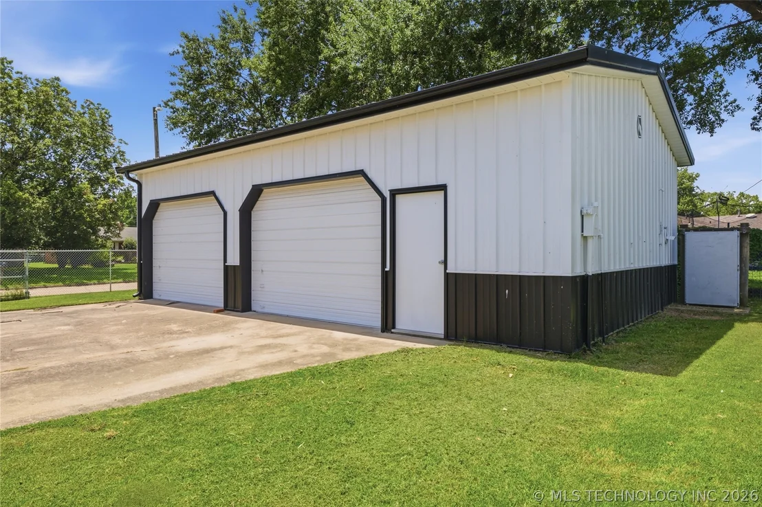 Photo of 501 Warwick Drive