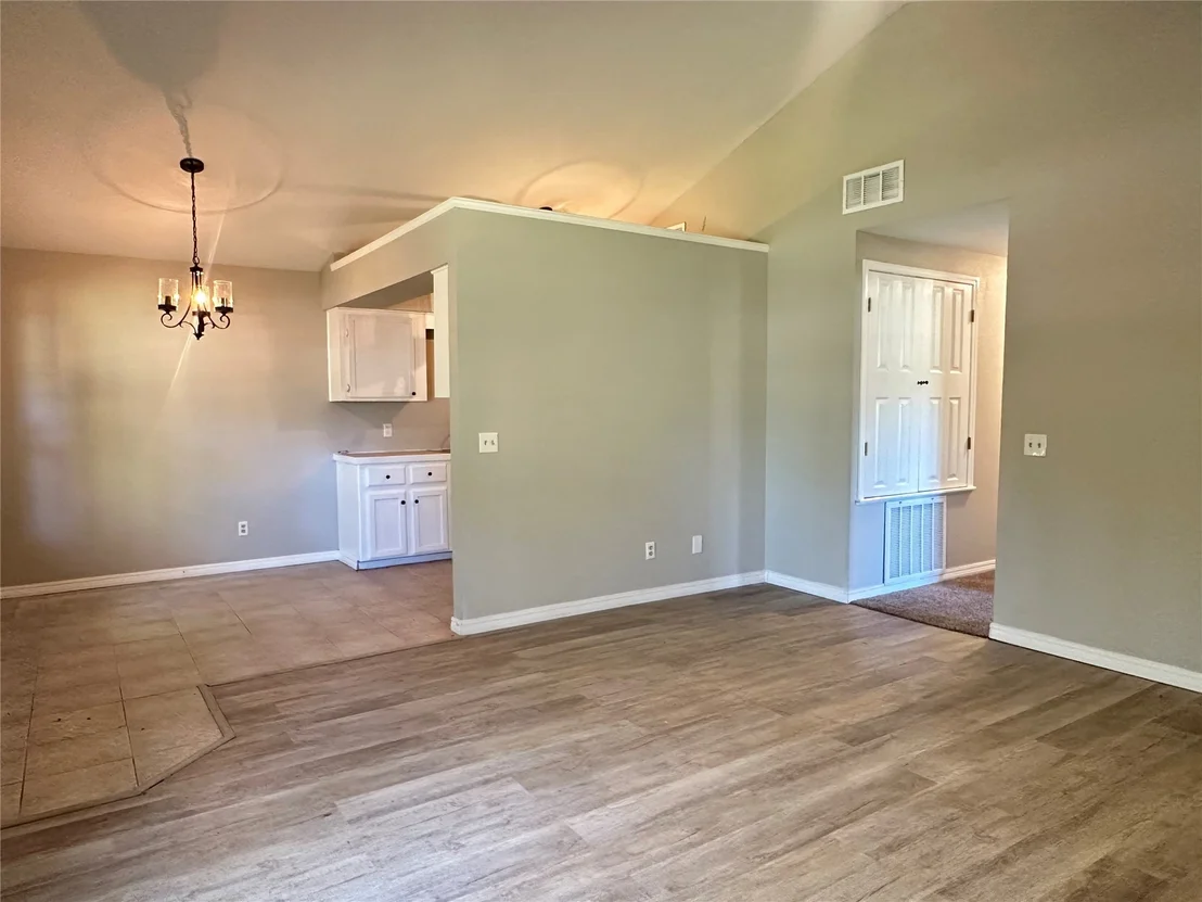 Photo of 503 Quail Lake Drive