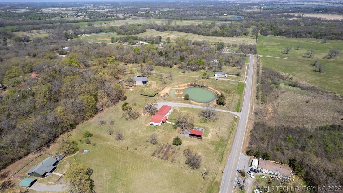 Photo of 3565 Sawmill Road