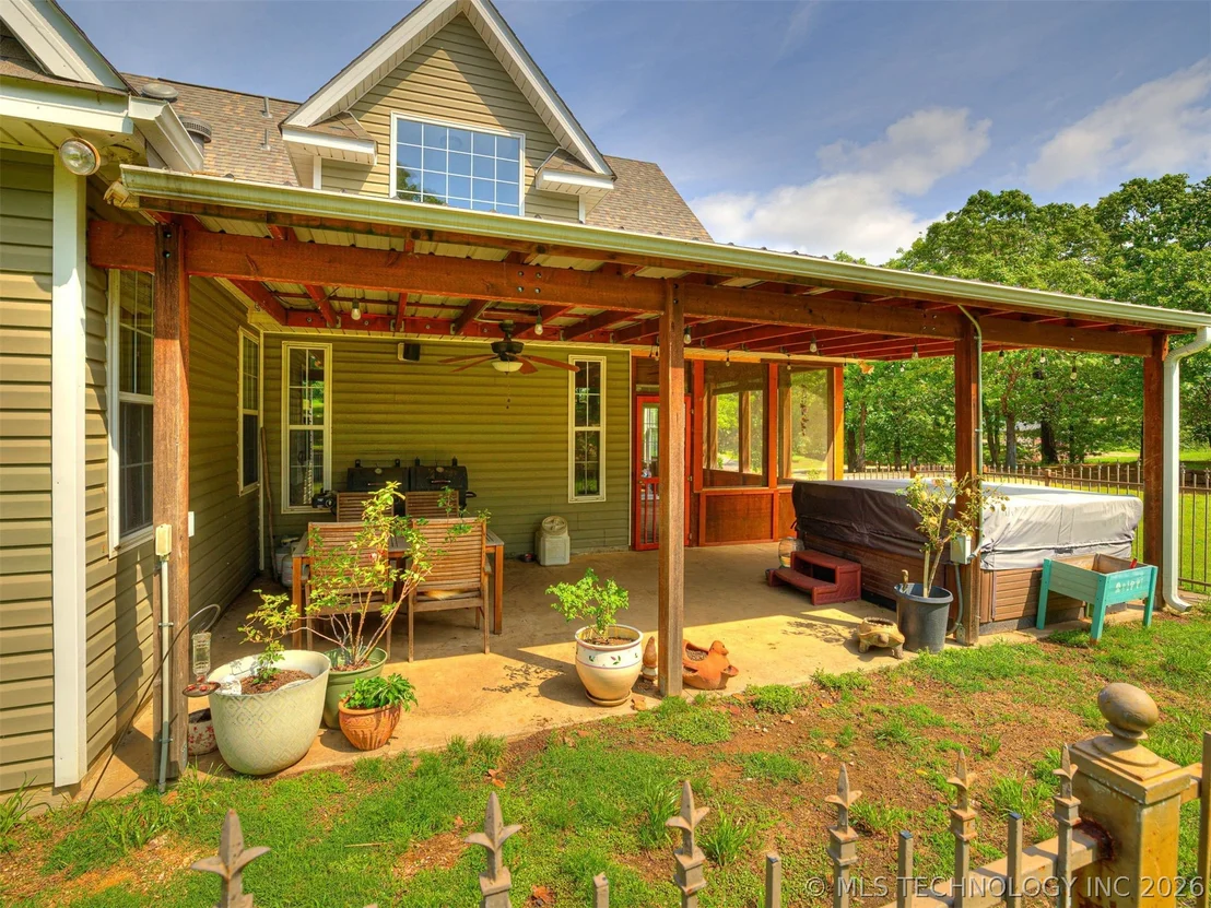 Photo of 2485 Avalon Drive