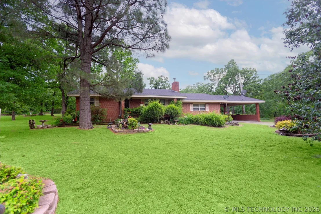 Photo of 105 W Mockingbird Lane