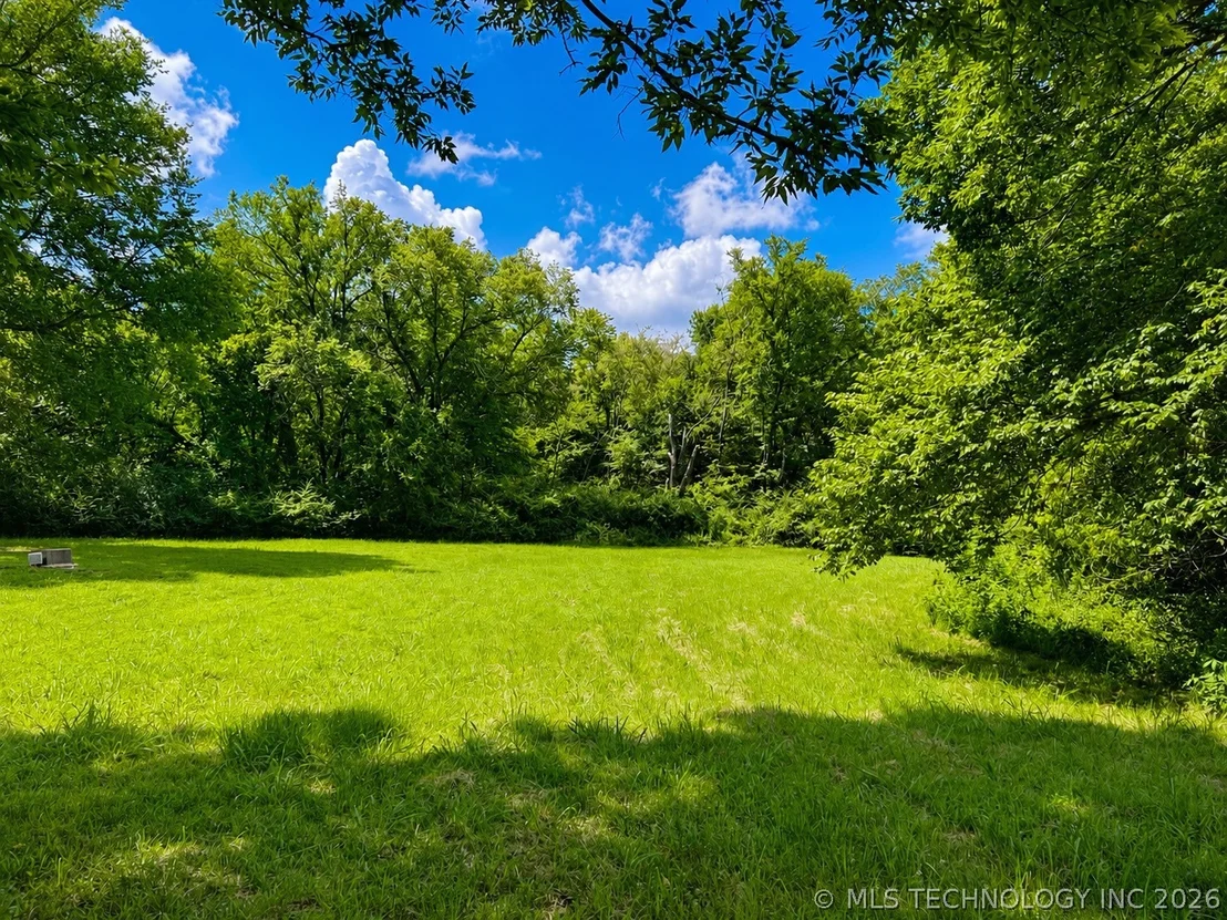 Photo of 19183 S Prairie Bell Road