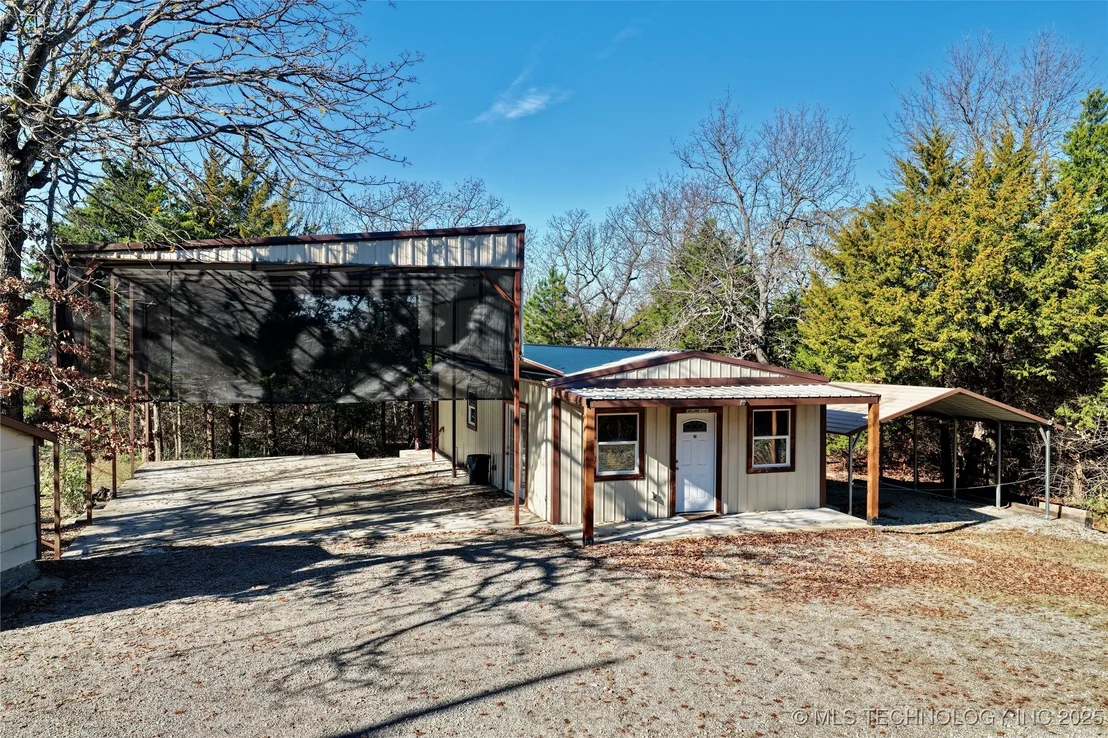 Photo of 233 Betty Road
