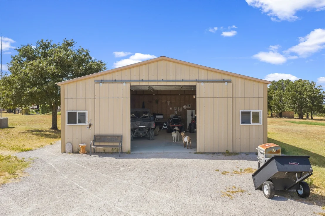 Photo of 2216 Bristol Road