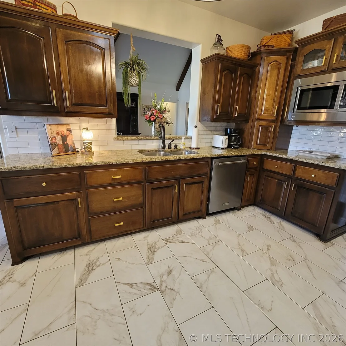 Photo of 120546 S 4160 Road