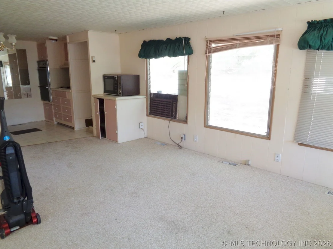 Photo of 203 Oak Avenue