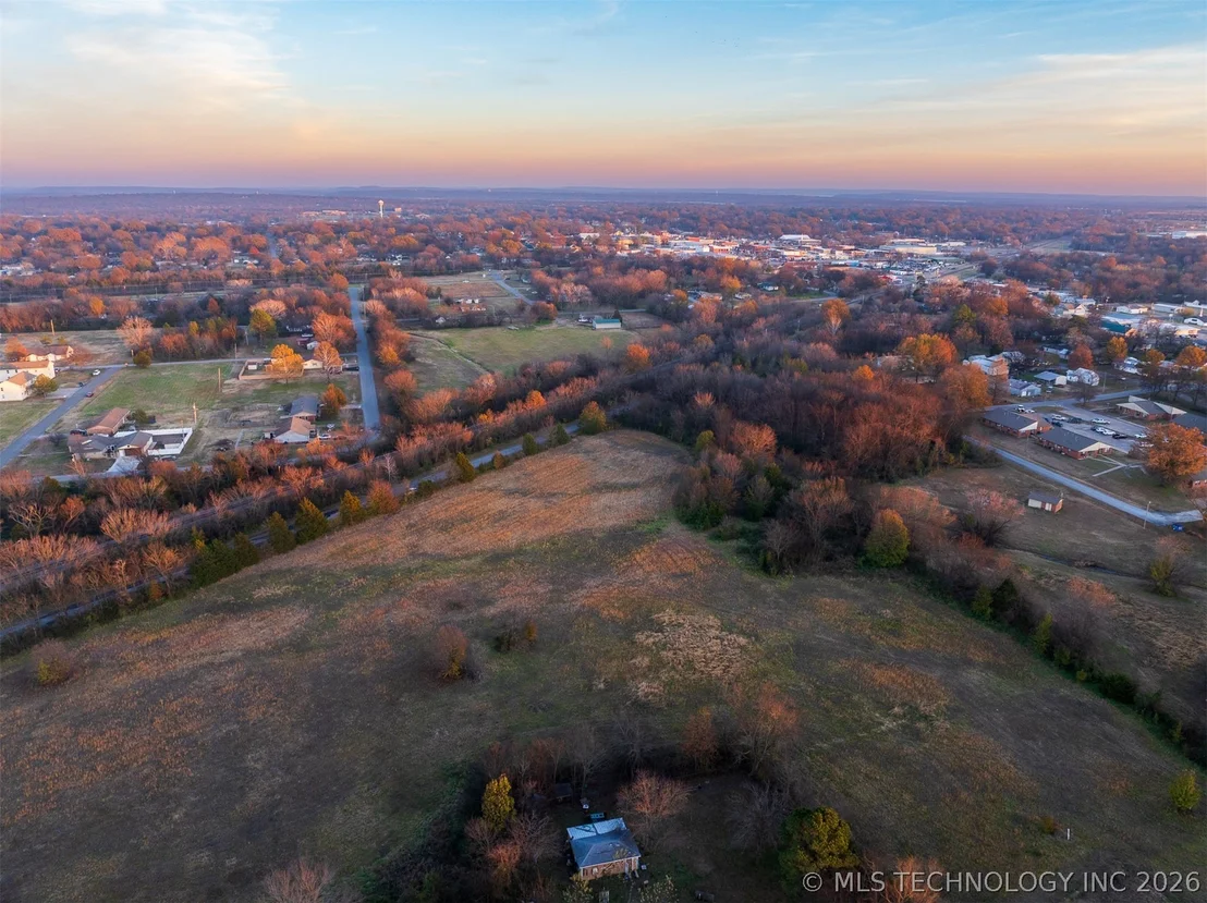 Photo of 8 N Pierce Avenue