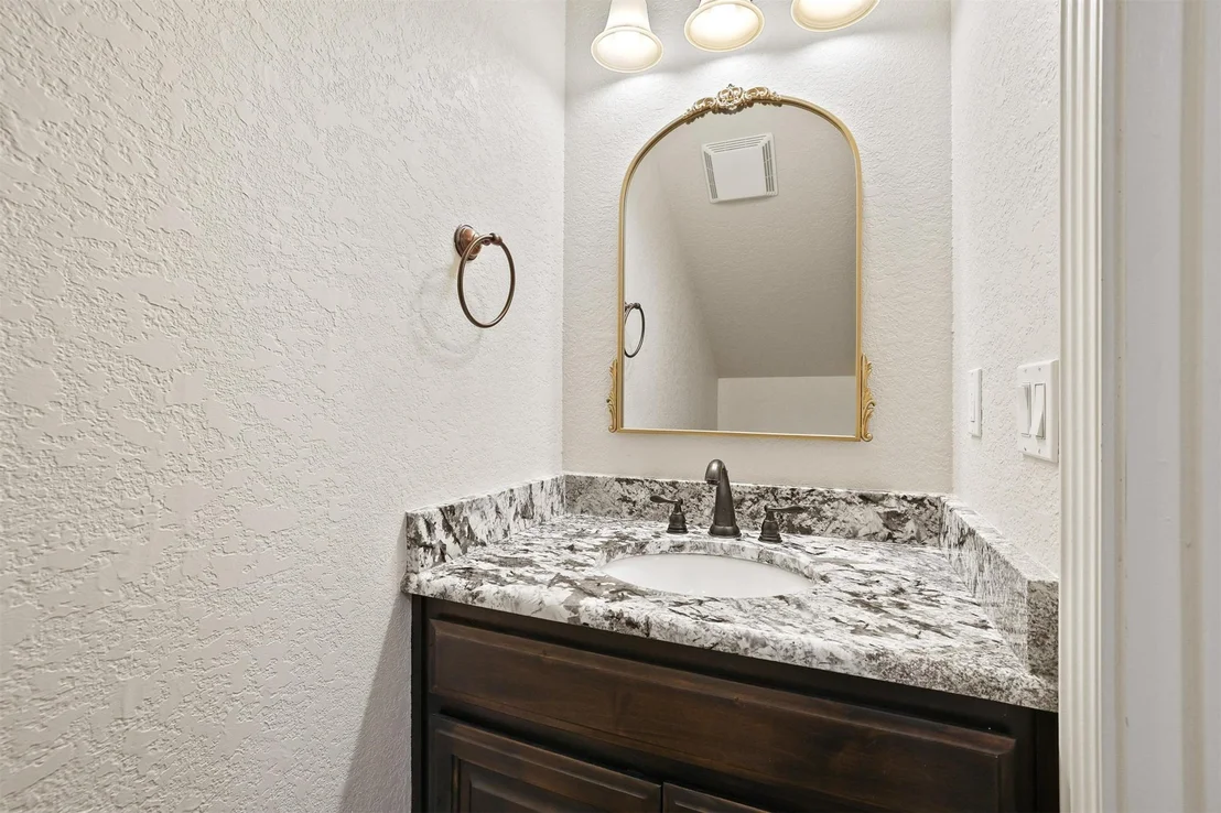 Photo of 45 Tabernacle