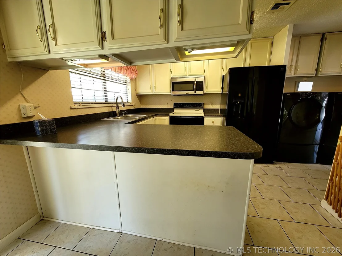 Photo of 112 Meadowlark Road