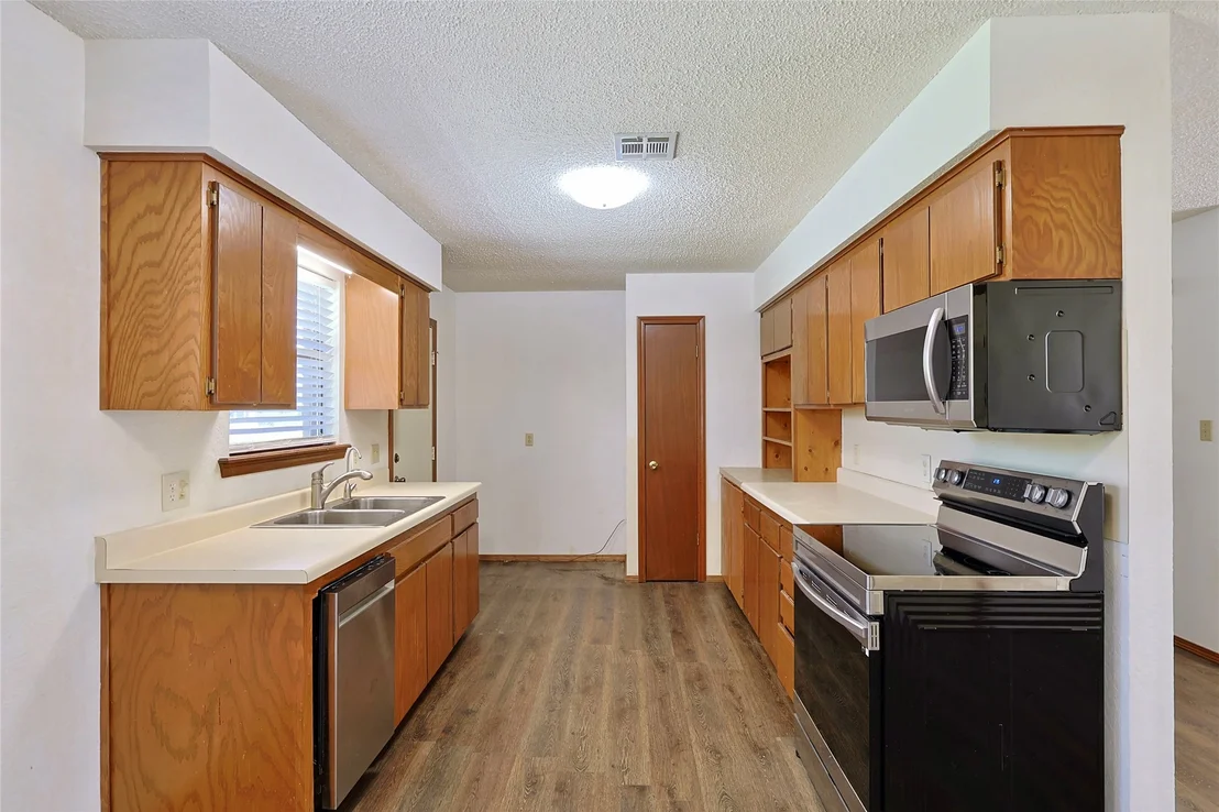 Photo of 1812 Sunset Drive
