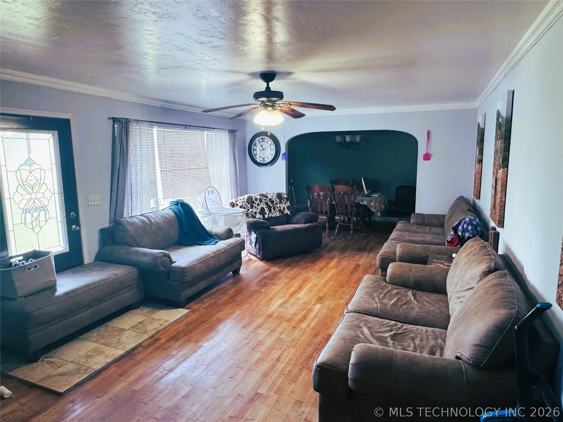 Photo of 24508 Calhoun