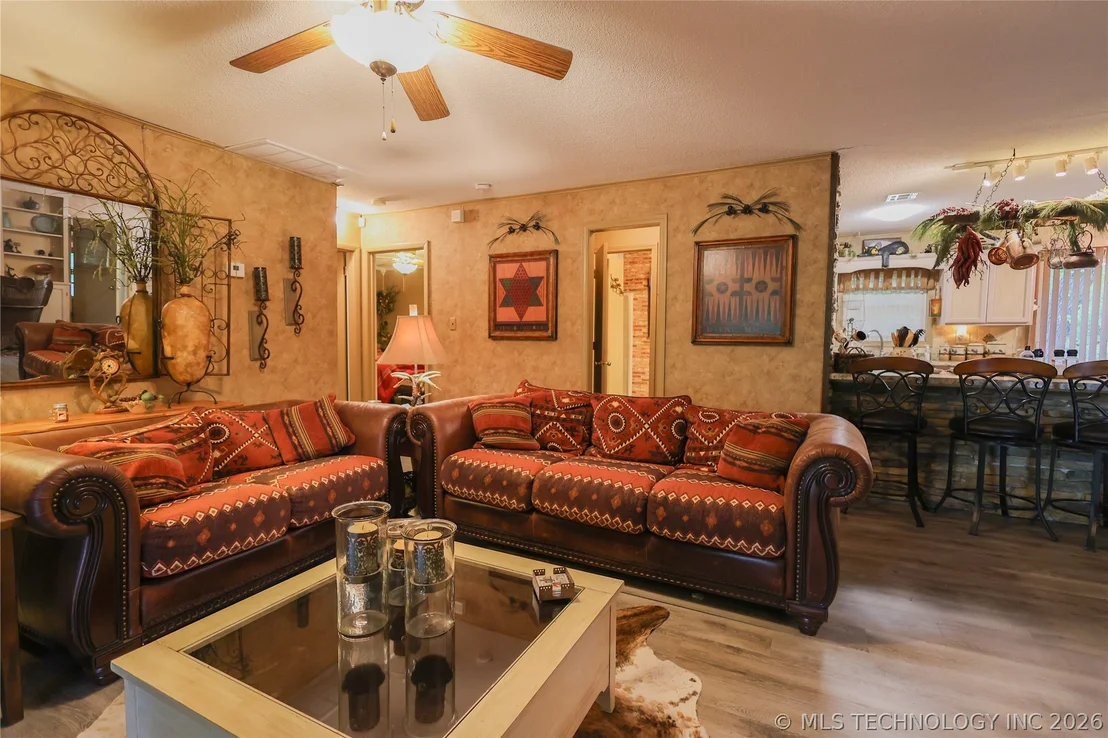 Photo of 445490 Indian Road