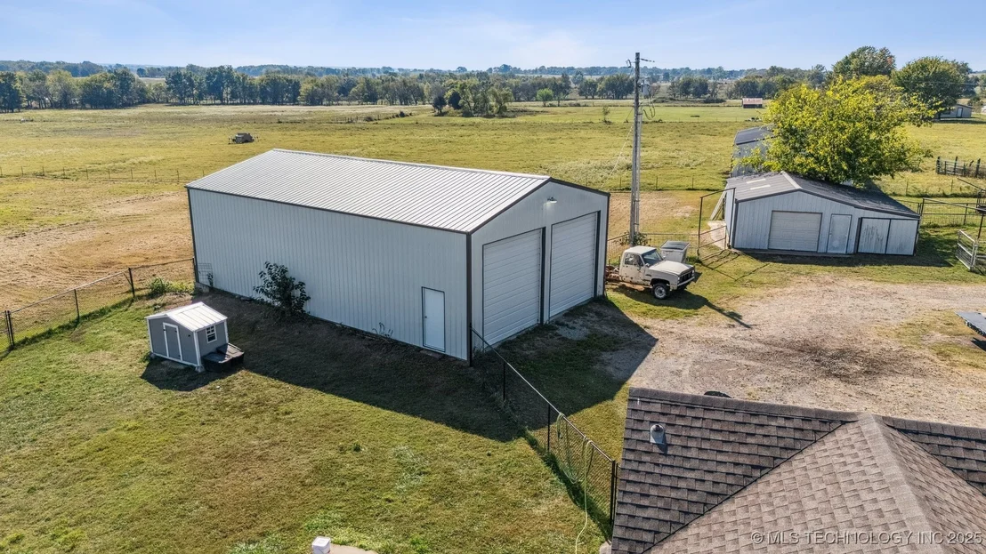 Photo of 109159 S 4210 Road
