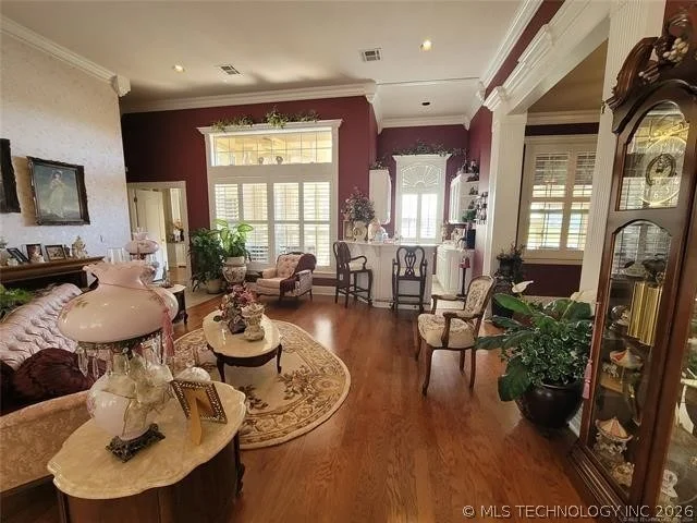 Photo of 107 N J Street