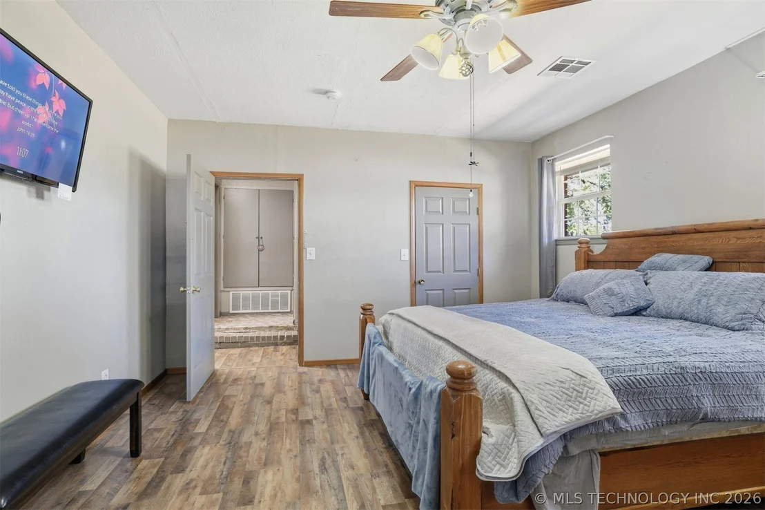 Photo of 4042 3rd NE