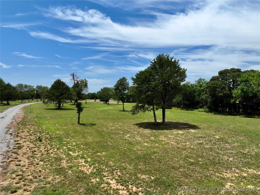 Photo of 14 Kathy Lane