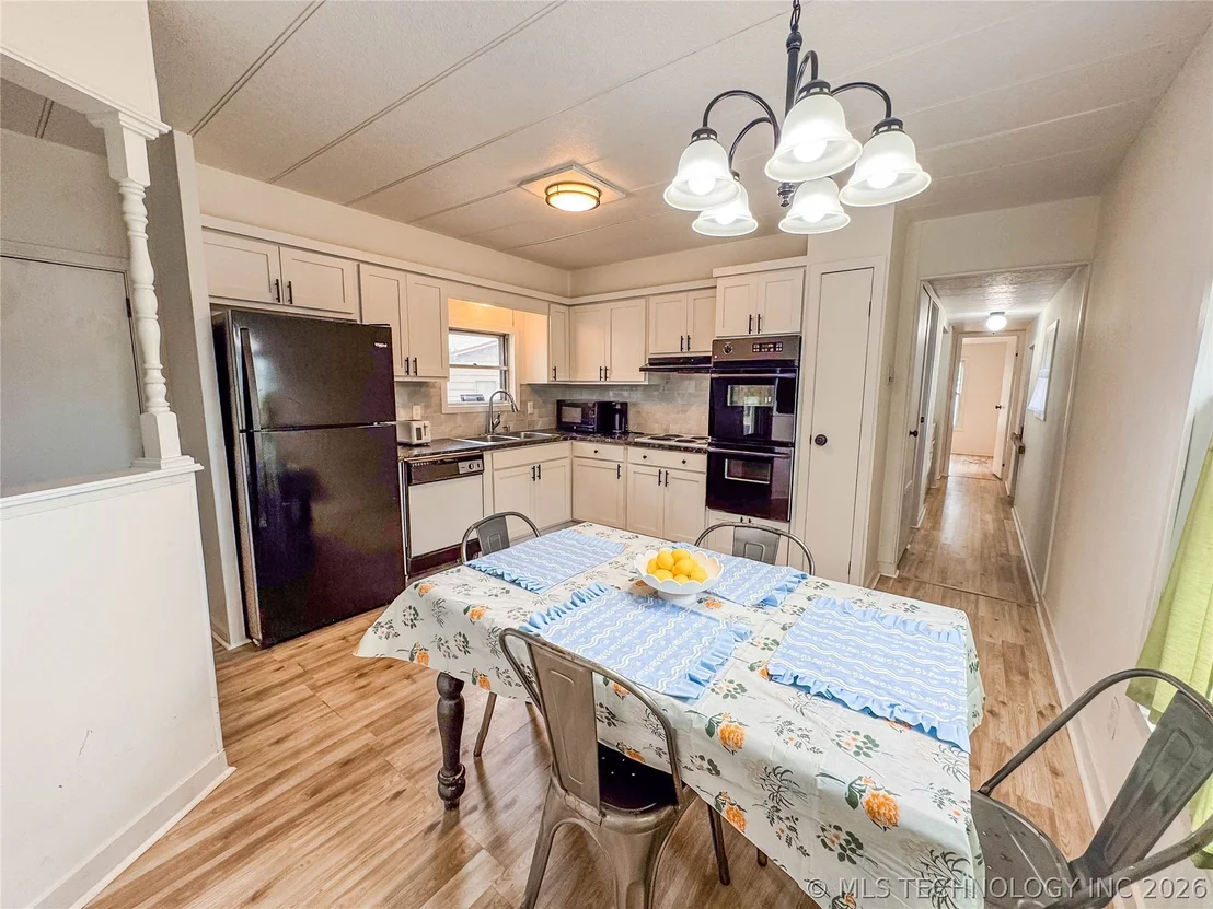Photo of 114385 Forest Circle