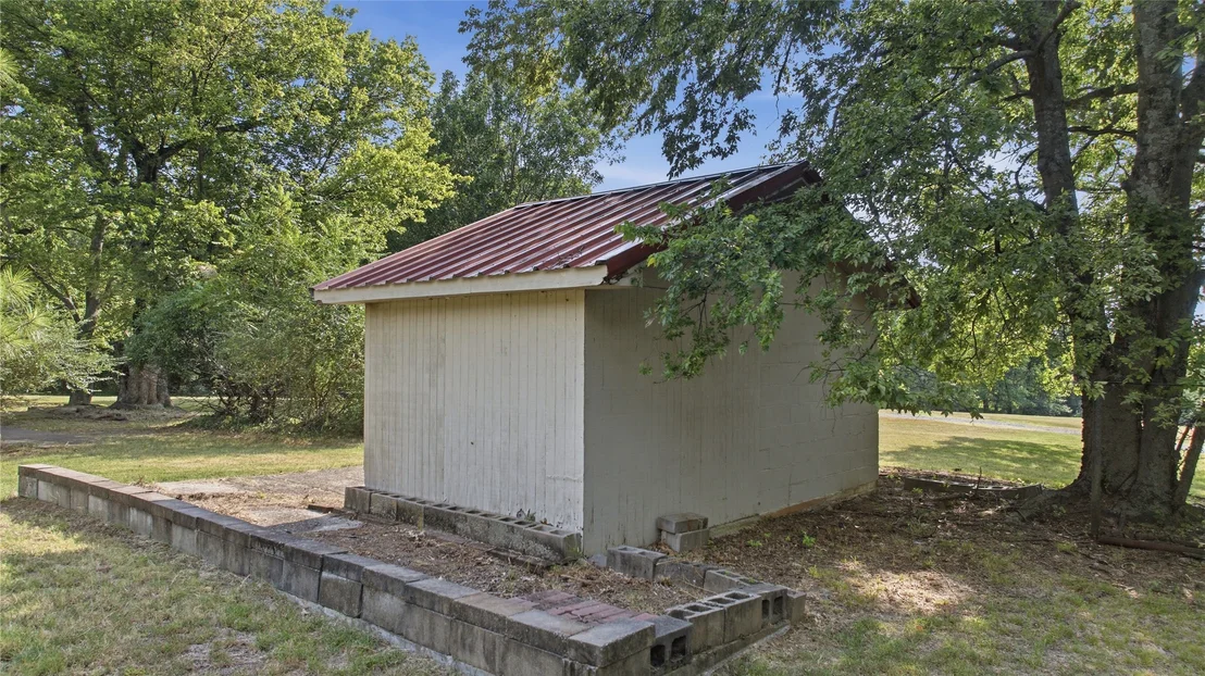 Photo of 73997 S 320 Road