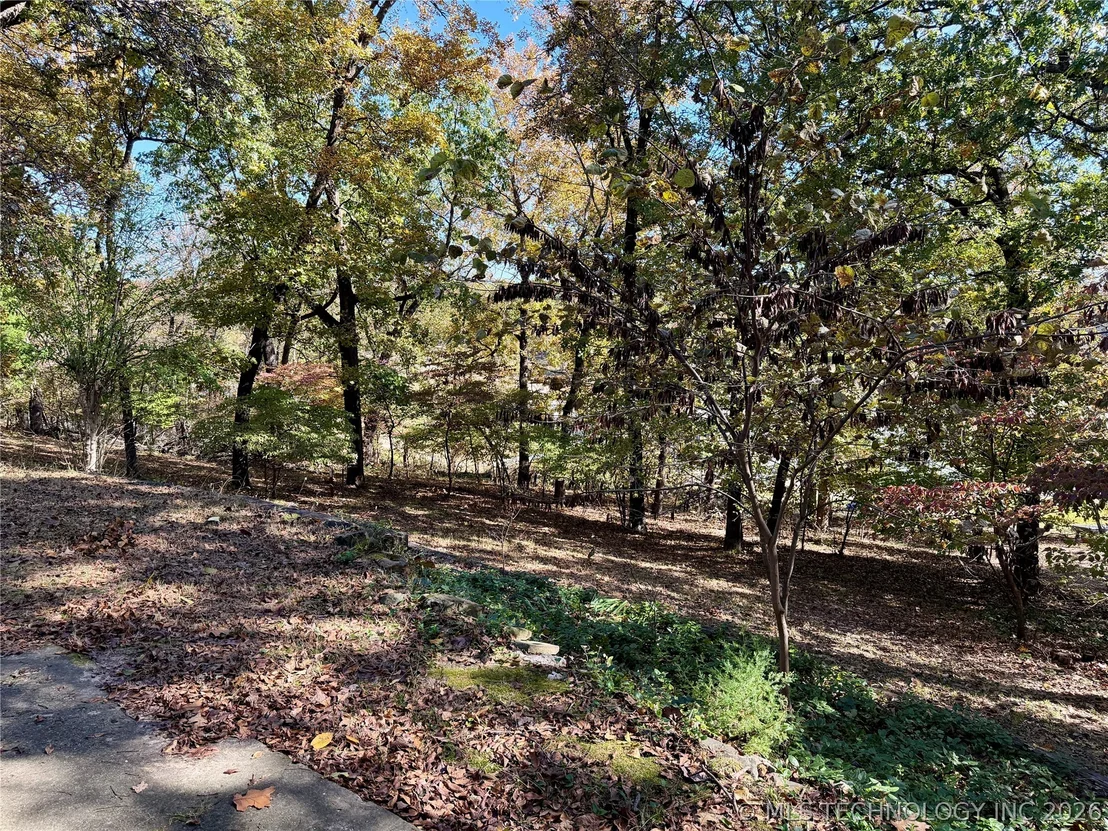 Photo of 425671 E 1168 Road