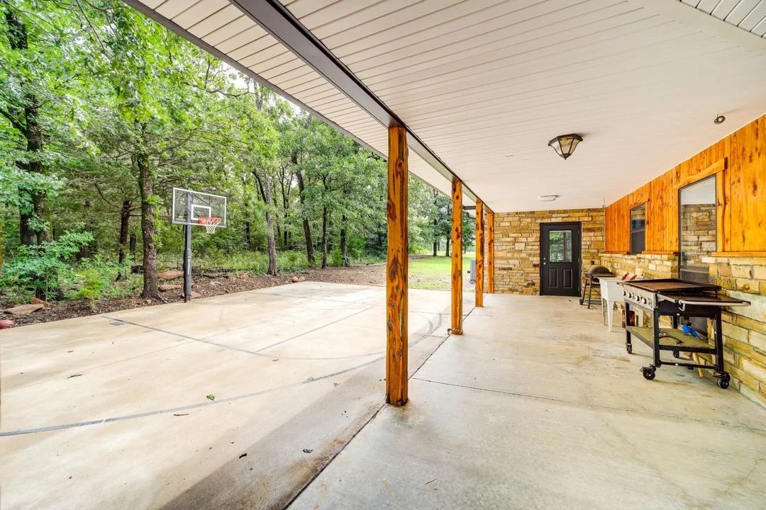 Photo of 1656 McNally Road