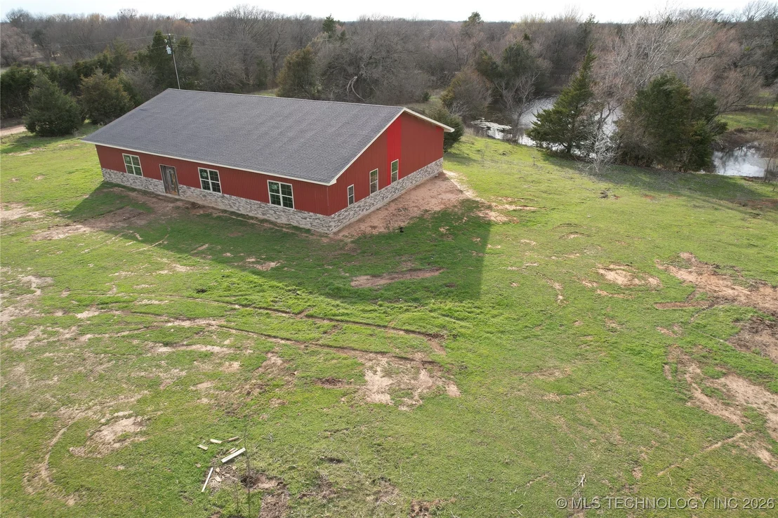 Photo of 1860 W Bumpass