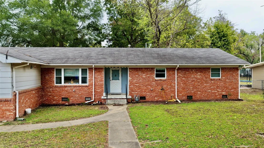 Photo of 507 NW 2nd Street