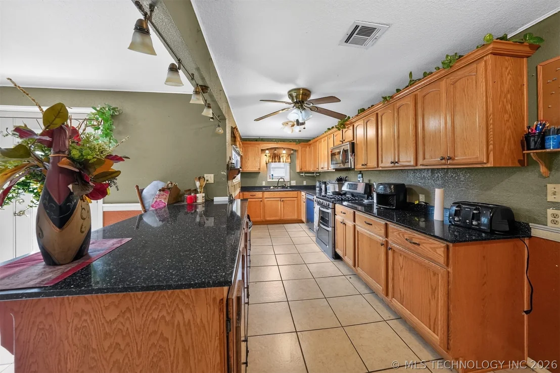 Photo of Unit S at 1286 Us-69