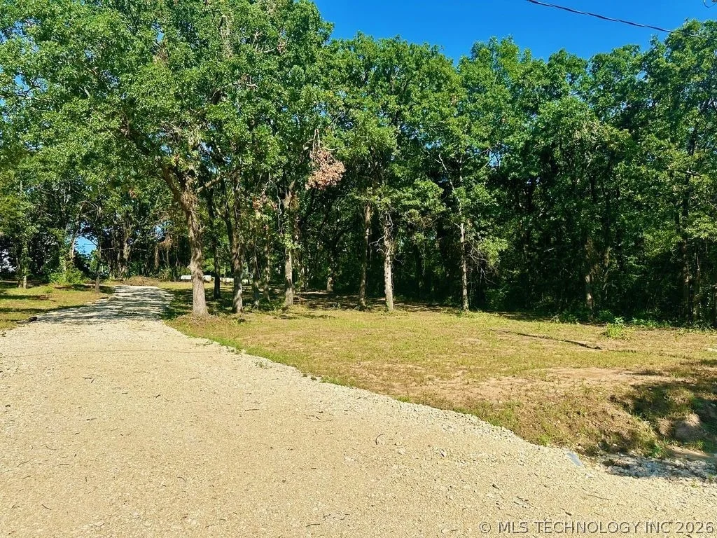 Photo of 2142 Edge Road