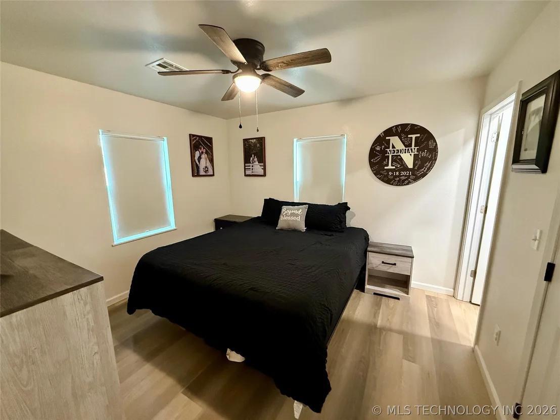 Photo of 989 Sequoyah Drive