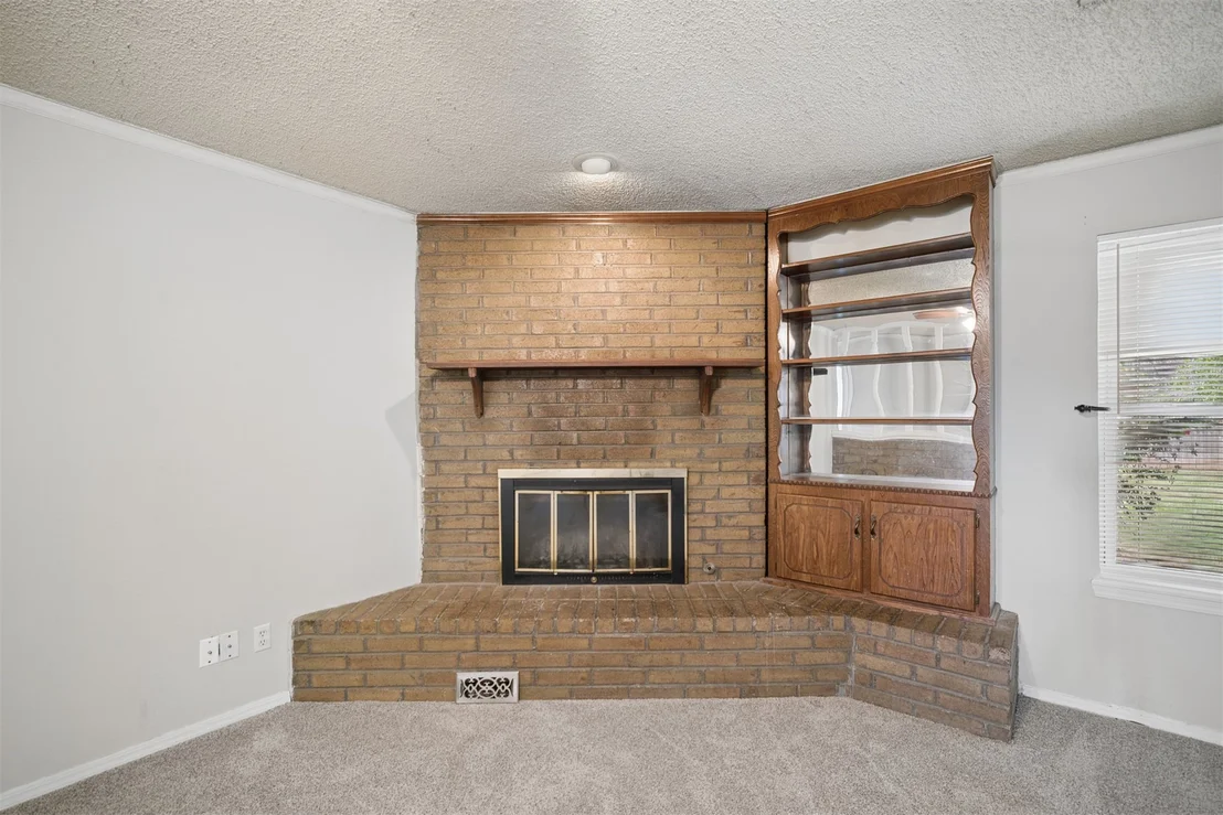 Photo of 903 Holmes